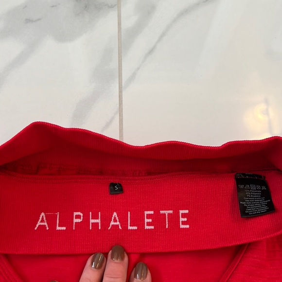 Alphalete Vault Bra In Cherry Red Compression Sports Bra Women’s Size S - Picture 6 of 10